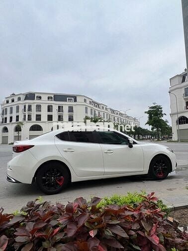 MAZDA 3 SEDAN 2016 – MÀU TRẮNG