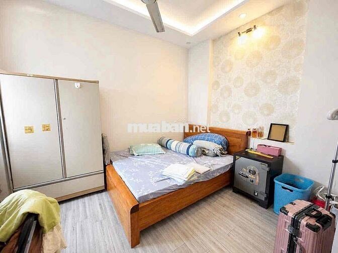 Chỉ 10tỉ 990tr - NHÀ 5 TẦNG - MT TÊN LỬA nhỏ - HIẾM NHÀ BÁN  lh 09111