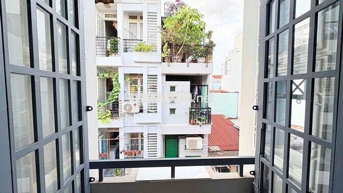 CHÍNH CHỦ CHO THUÊ 2PN BAN CÔNG 55m2 FULL NỘI THẤT TÁCH BẾP Ở 3-4 NG