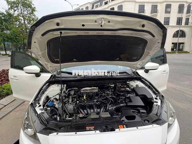 MAZDA 3 SEDAN 2016 – MÀU TRẮNG