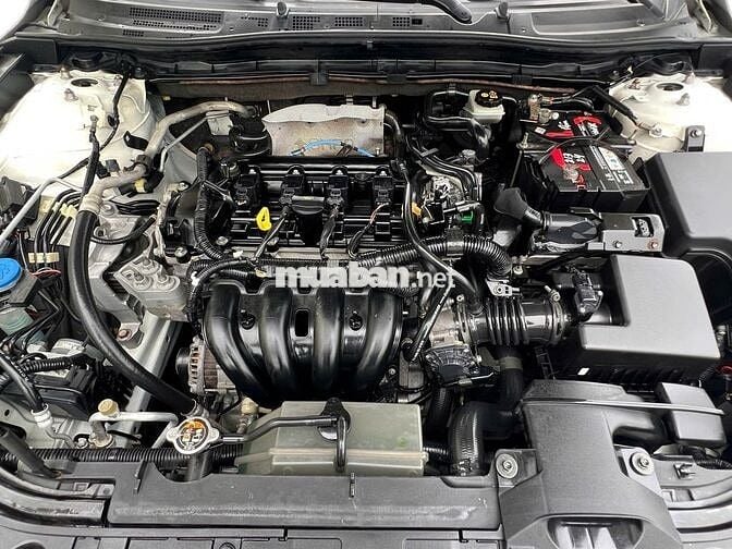 MAZDA 3 SEDAN 2016 – MÀU TRẮNG