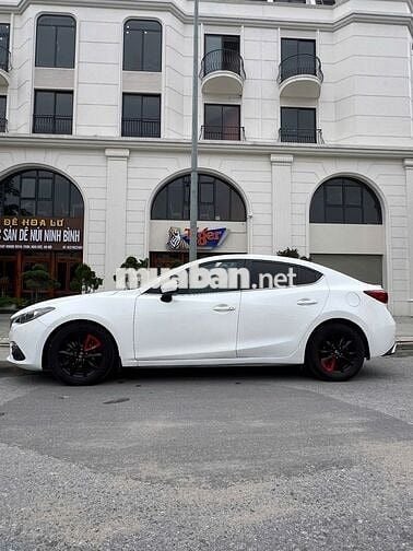 MAZDA 3 SEDAN 2016 – MÀU TRẮNG