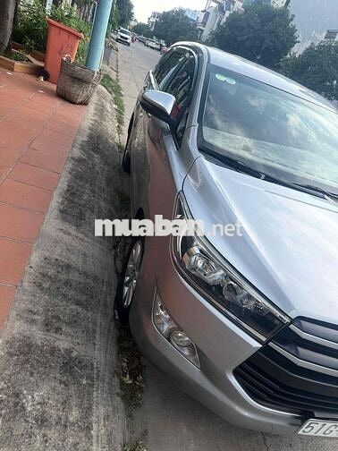 Toyota Innova 2018 Bạc