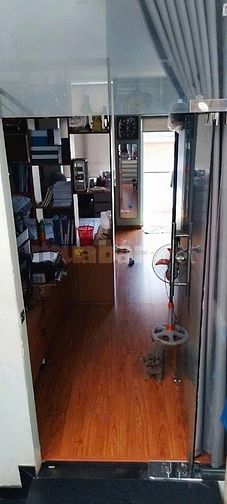 Bán nhà 1T3L mặt tiền đường thông Đỗ Pháp Thuận và Cao Đức Lân Quận 2