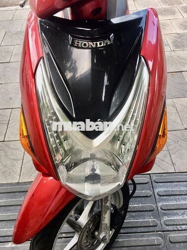 BÁN LẠI CHIẾC XE MÁY TAY GA HONDA CLICK