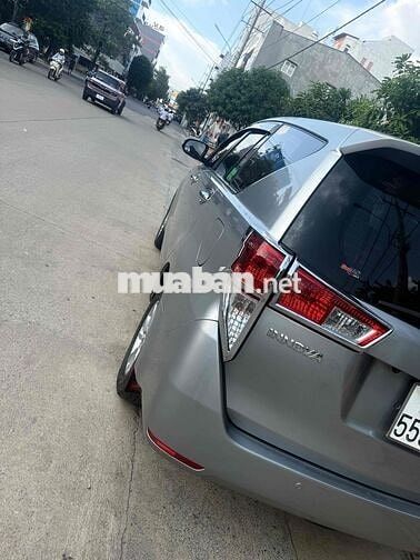 Toyota Innova 2018 Bạc