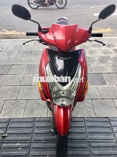 BÁN LẠI CHIẾC XE MÁY TAY GA HONDA CLICK