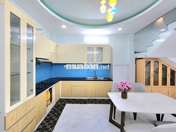 Bán nhà Tân Hoà Đông hẻm xe hơi 