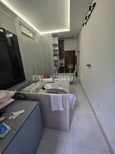  Bán nhà 3 tầng mặt tiền Núi Thành, gần cầu Trần Thị Lý