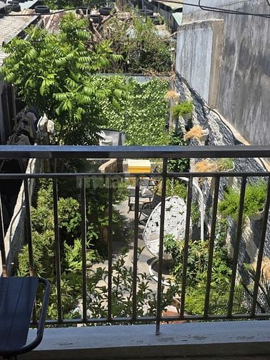  Bán nhà 3 tầng mặt tiền Núi Thành, gần cầu Trần Thị Lý