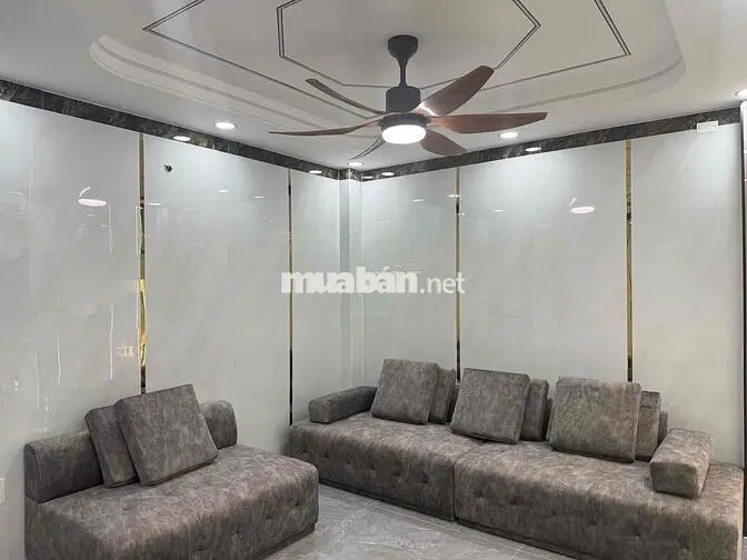 Nhà mới 5 tầng thiết kế hiện đại Full nội thất