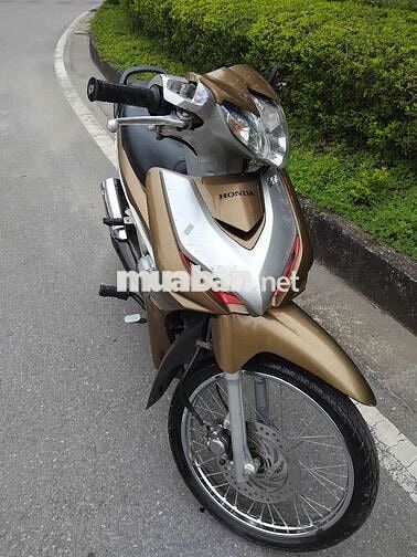 xe chính hãng honda.còn mới toanh như xe mới