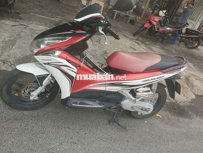 Honda Air Blade Fi Tự động Đỏ trắng