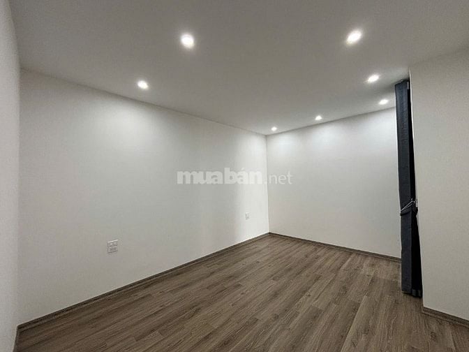 Cho thuê chung cư ResGreen Tower, Tân Phú- 87m2, 3Pn giá 14tr5/tháng
