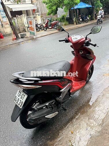 Yamaha Luvias GTX Đỏ, Đen, Bạc