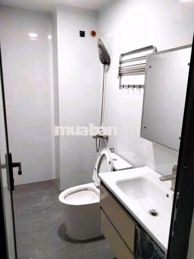 Cho thuê nhà hẻm xe hơi Tam Bình 200m2 4PN giá tốt