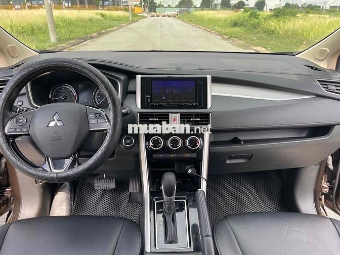 Mitsubishi Xpander 1.5AT 2020 số tự động