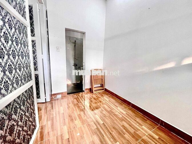 CĂN RIÊNG BIỆT 1 PHÒNG NGỦ TÁCH BẾP NGAY ĐẦM SEN ĐẠI HỌC BÁCH MHOA