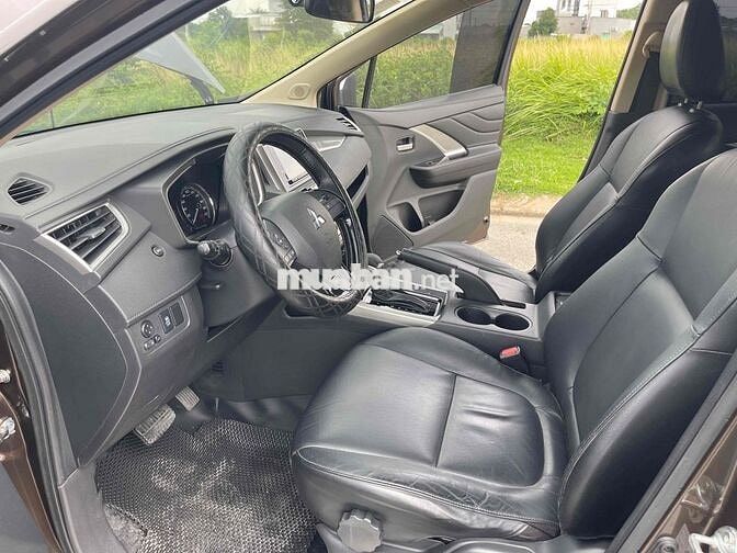Mitsubishi Xpander 1.5AT 2020 số tự động