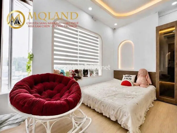 CHDV LỜI 25TR SANG 340TR NGAY CMT8 Q10