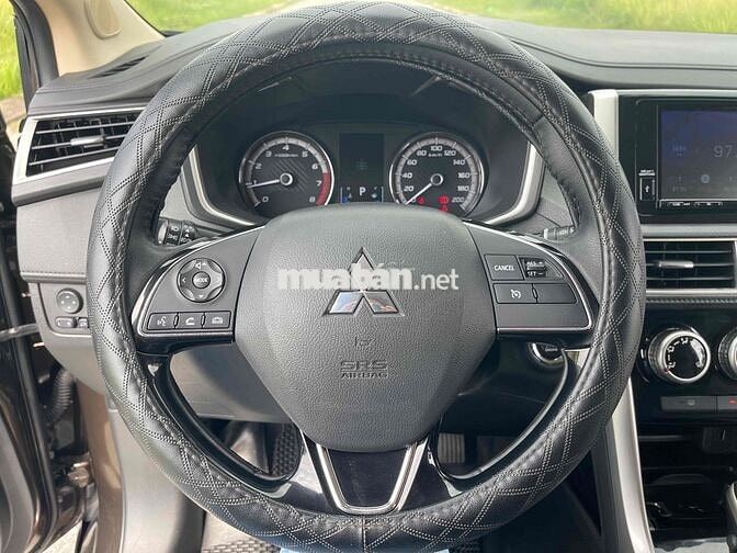 Mitsubishi Xpander 1.5AT 2020 số tự động