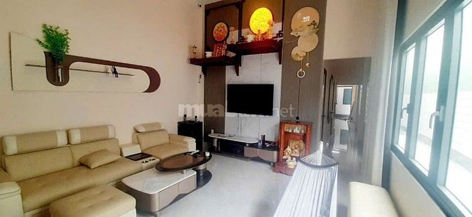 Chủ Ngộp Giảm Sâu Căn 174m² Ngay Trục Đường Lớn Đông Hòa, Tặng Full Nộ