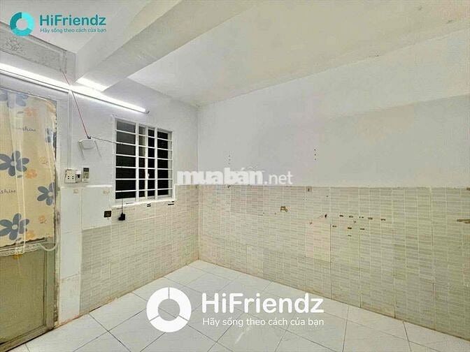 Cho Thuê Phòng Cửa Sổ Giá Rẻ Sẵn Máy Lạnh Gần Đại Học Văn Hiến Tân Phú