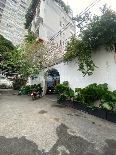 Biệt thự nội khu Ngân Hàng đường Cao Thắng. DT 230m2. Giá rẻ 76 tỷ TL