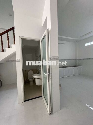 Cho thuê nhà mặt tiền Trần Hoàng Na - KDC 91B