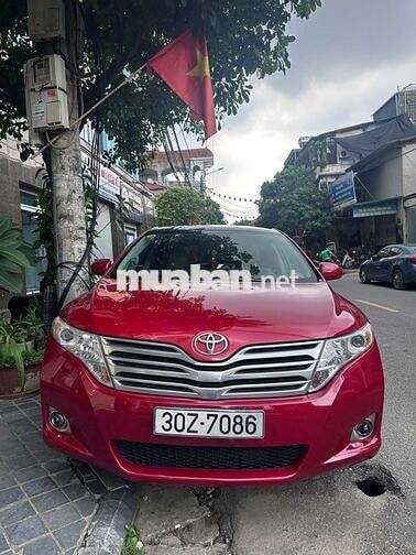 Toyota Venza 2009 Đỏ 10.000 dặm