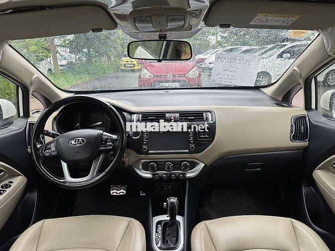 Kia Rio 2015 1.4L Tự động Trắng
