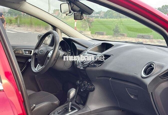 Bán Ford Fiesta số tự động 2016 bản cao cấp