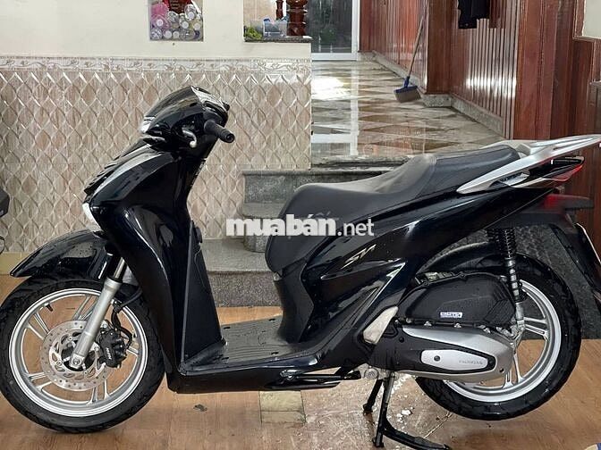 Honda SH 2021  còn mới Đen bóng, Có Hỗ Trợ Góp