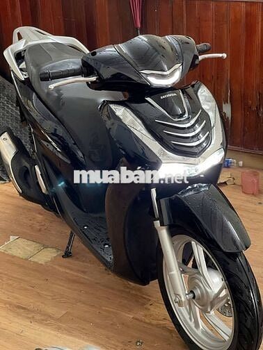 Honda SH 2021  còn mới Đen bóng, Có Hỗ Trợ Góp