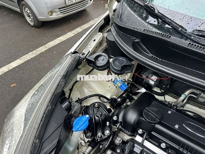 Kia Rio 2015 1.4L Tự động Trắng