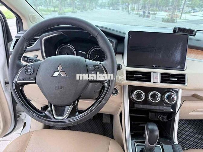 Mitsubishi Xpander 1.5AT 2019 Trắng 66000 km