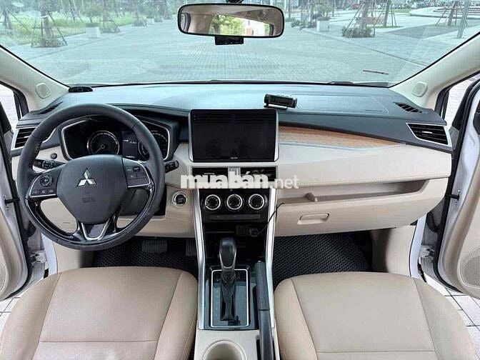 Mitsubishi Xpander 1.5AT 2019 Trắng 66000 km