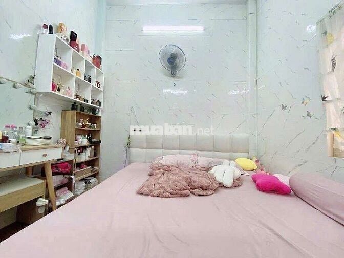 TRỆT 1 LẦU, rộng 4 x 11 - QUANG TRUNG - NGUYỄN VĂN KHỐI 
