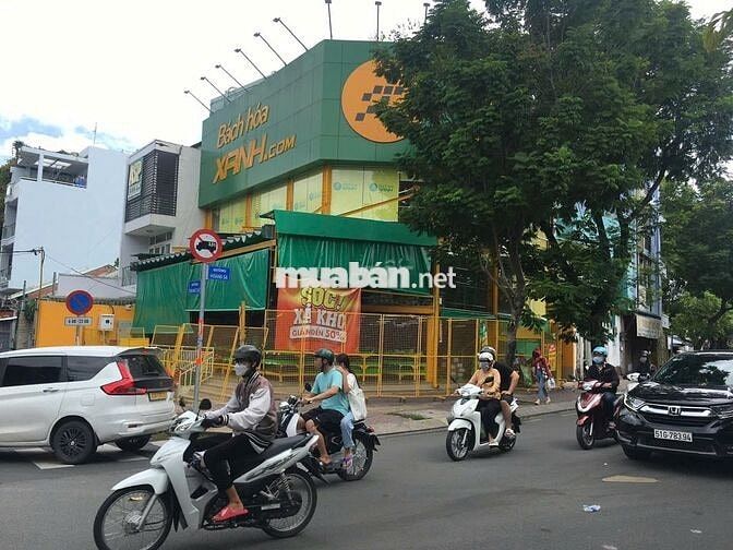 GIA ĐÌNH CẦN BÁN GẤP ĐI CHÂU ÂU