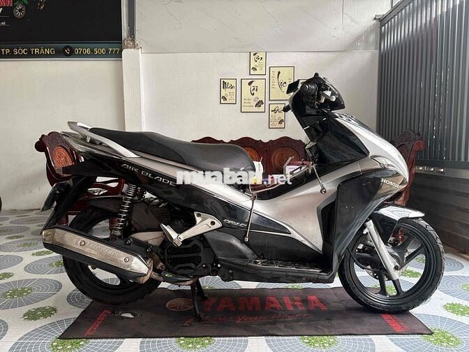 Honda Air Blade 2011 Đen, Bạc