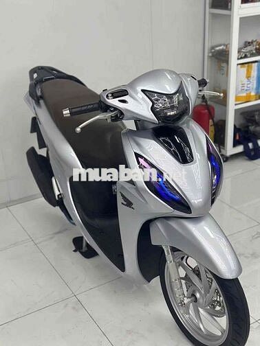 Honda Vision 2025 Cao Cấp màu Bạc