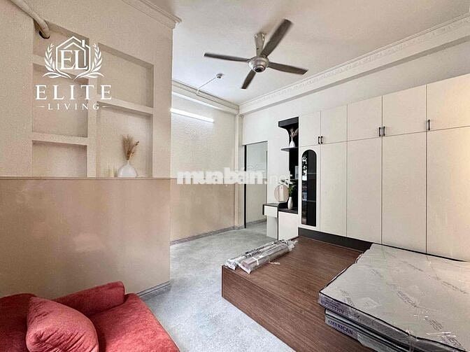 TRỐNG CĂN BAN CÔNG NGAY 3/2 - Gần Vincom