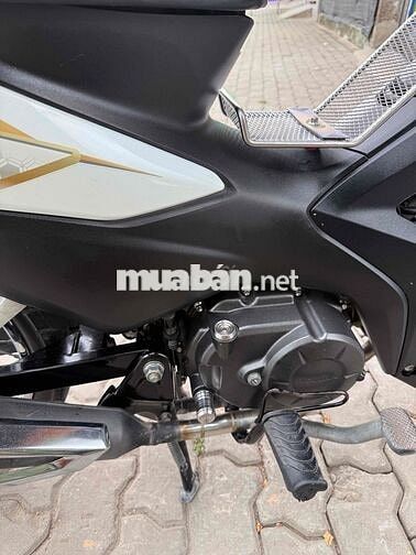 Honda Wave 2022 Trắng Xăng