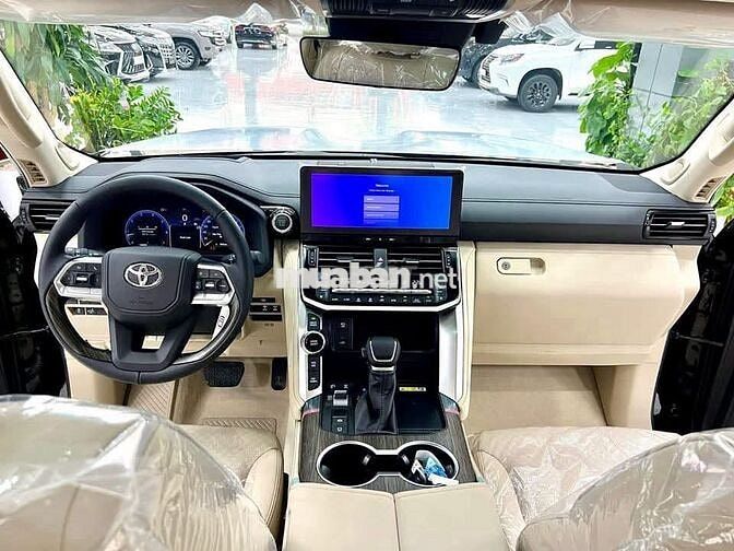 Toyota Alphard HEV 2026 SẴN MÀU ĐEN +KHUYẾN MÃI T8