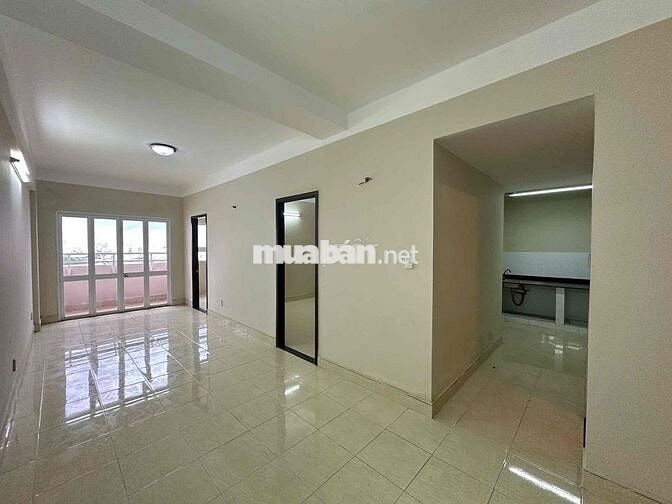 cần bán gấp cc 2pn, 2wc, dt 72m2 có SHR