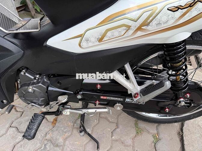 Honda Wave 2022 Trắng Xăng