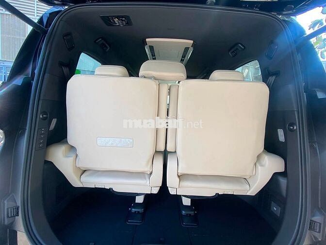 Toyota Alphard HEV 2026 SẴN MÀU ĐEN +KHUYẾN MÃI T8
