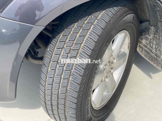 Toyota Fortuner 2011 2.7V 4x4 AT Xám