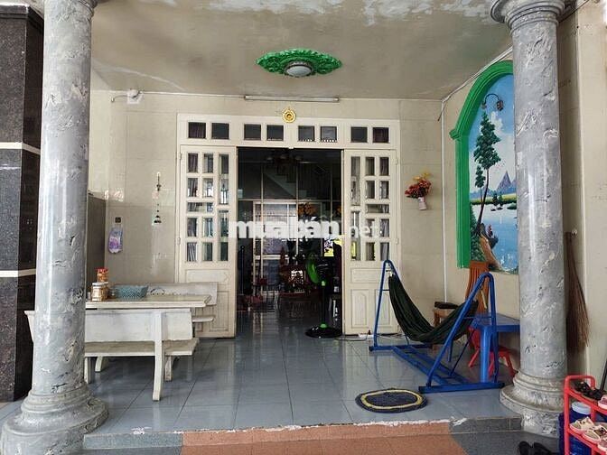 Cần bán nhà ngay tại trung tâm Phường Đông Hoà, TP.HCM, 266m2- 6,7 tỷ