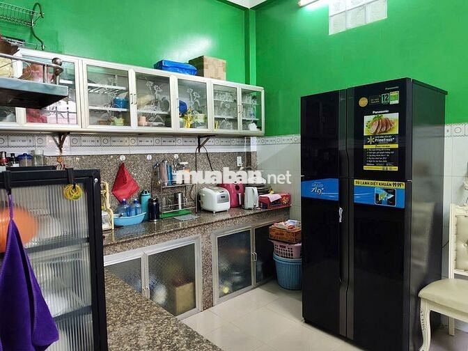 Cần bán nhà ngay tại trung tâm Phường Đông Hoà, TP.HCM, 266m2- 6,7 tỷ